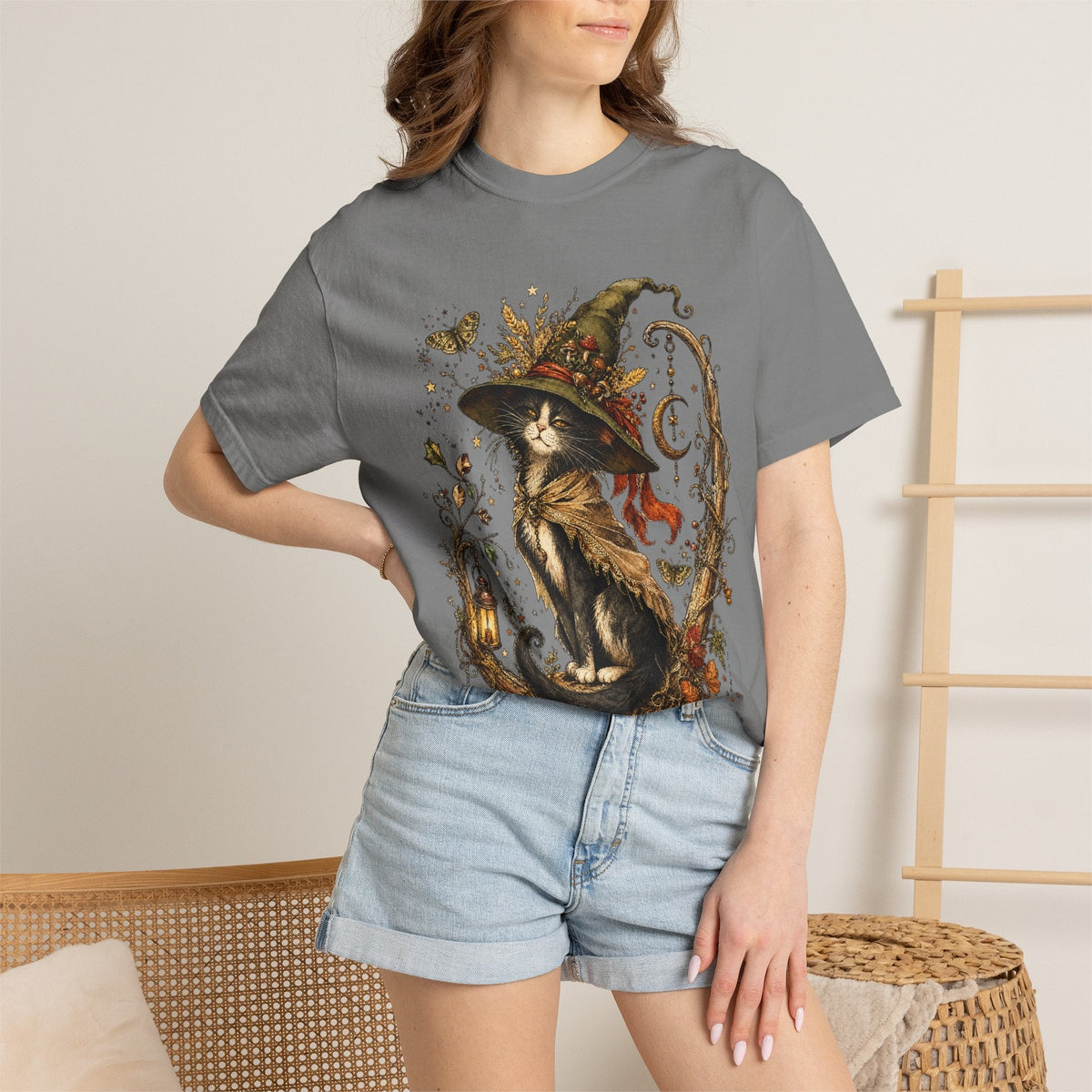 Witch Cat T‑Shirt — Autumn Witch Hat Cat Illustration