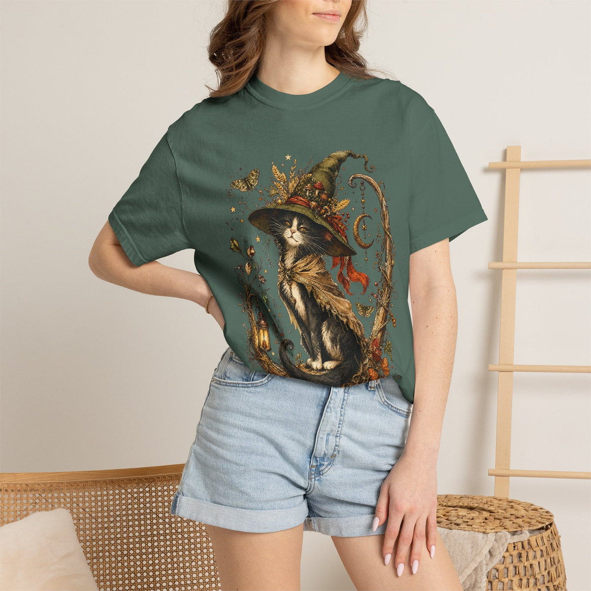 Witch Cat T‑Shirt — Autumn Witch Hat Cat Illustration