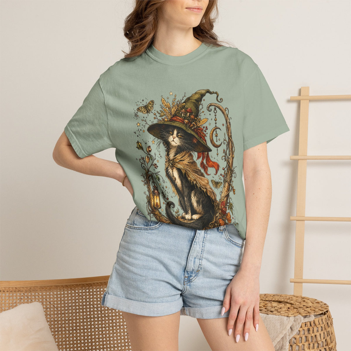 Witch Cat T‑Shirt — Autumn Witch Hat Cat Illustration
