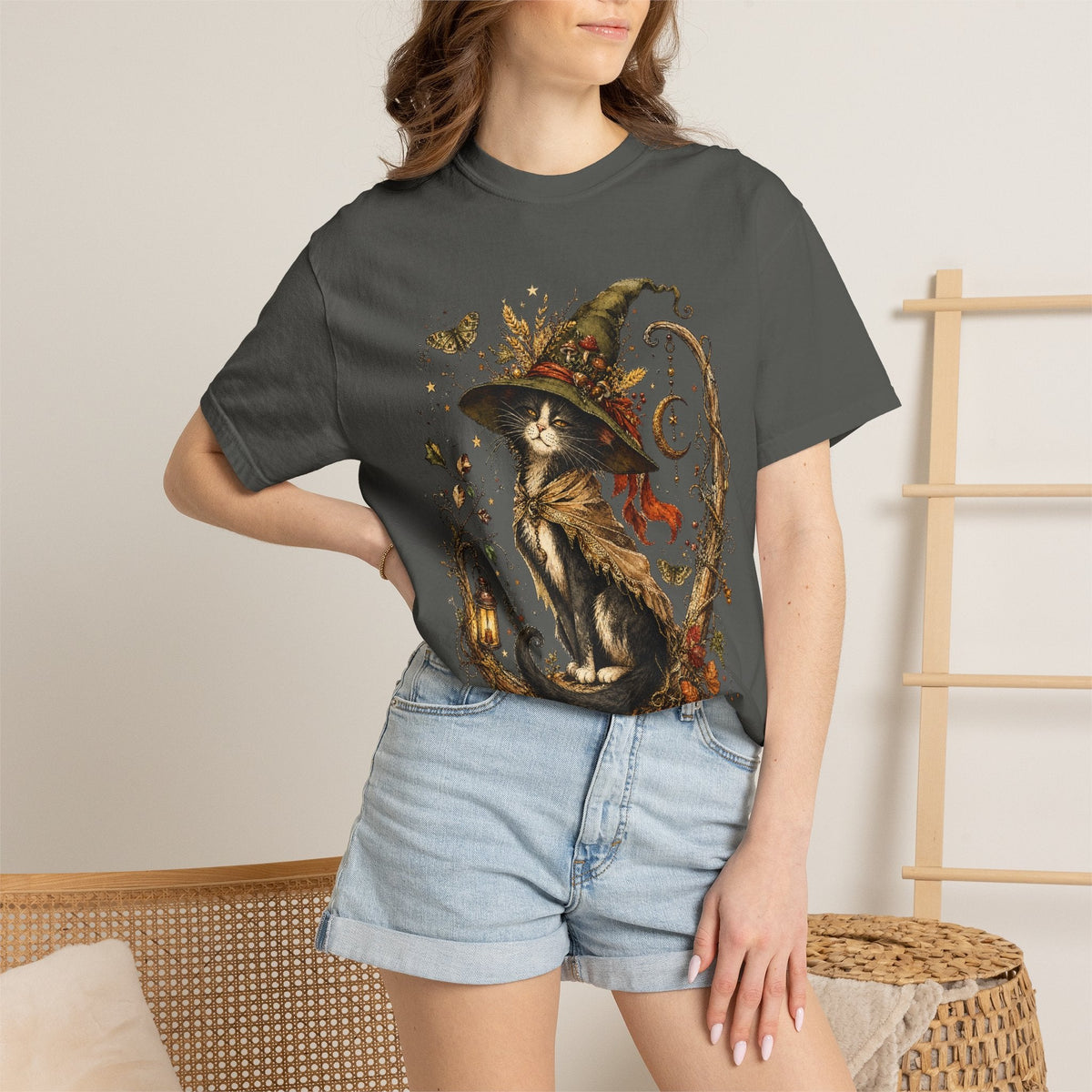 Witch Cat T‑Shirt — Autumn Witch Hat Cat Illustration