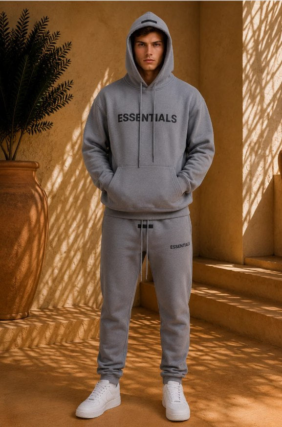 THE ESSENTIALS CLASSIC SET